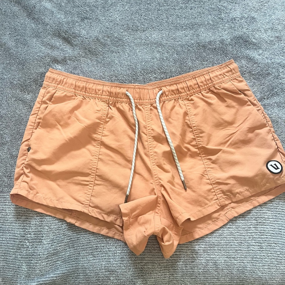 Vuori Women's Athletic Shorts in Peach